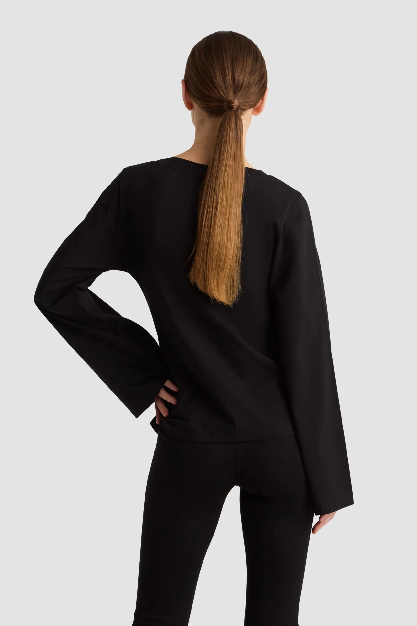 Thelma Top Black sold by Ivalo.com product image thumbnail 4