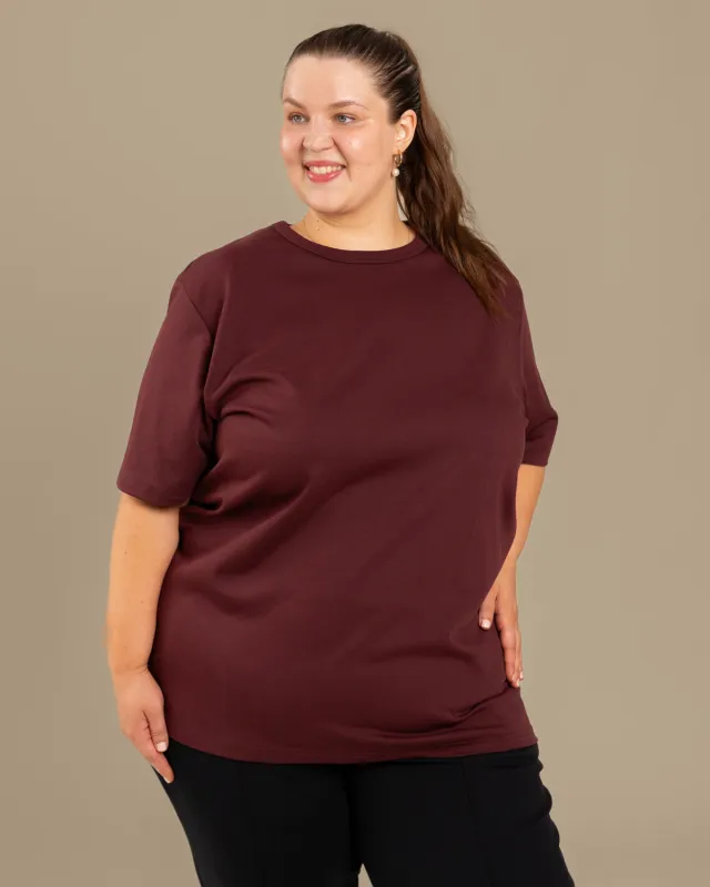 Ajaton T-Shirt Burgundy sold by Ivalo.com