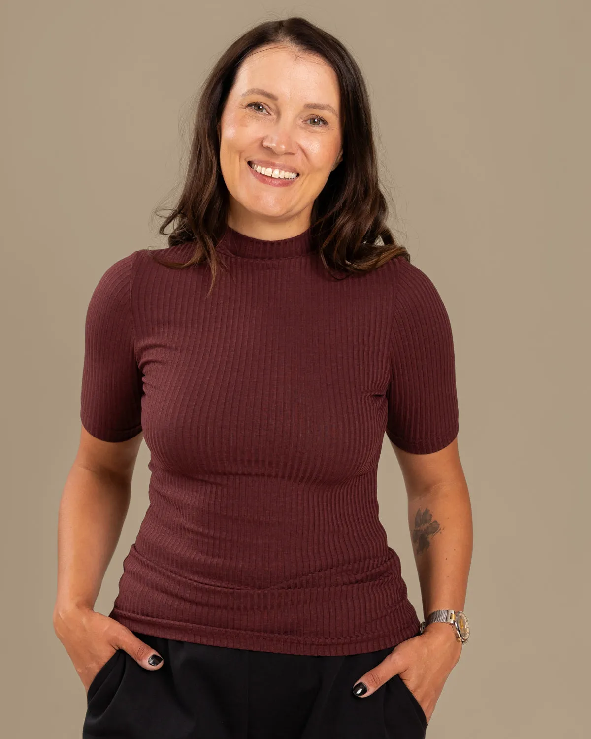 Ribbed T-Shirt Burgundy sold by Ivalo.com product image thumbnail 2