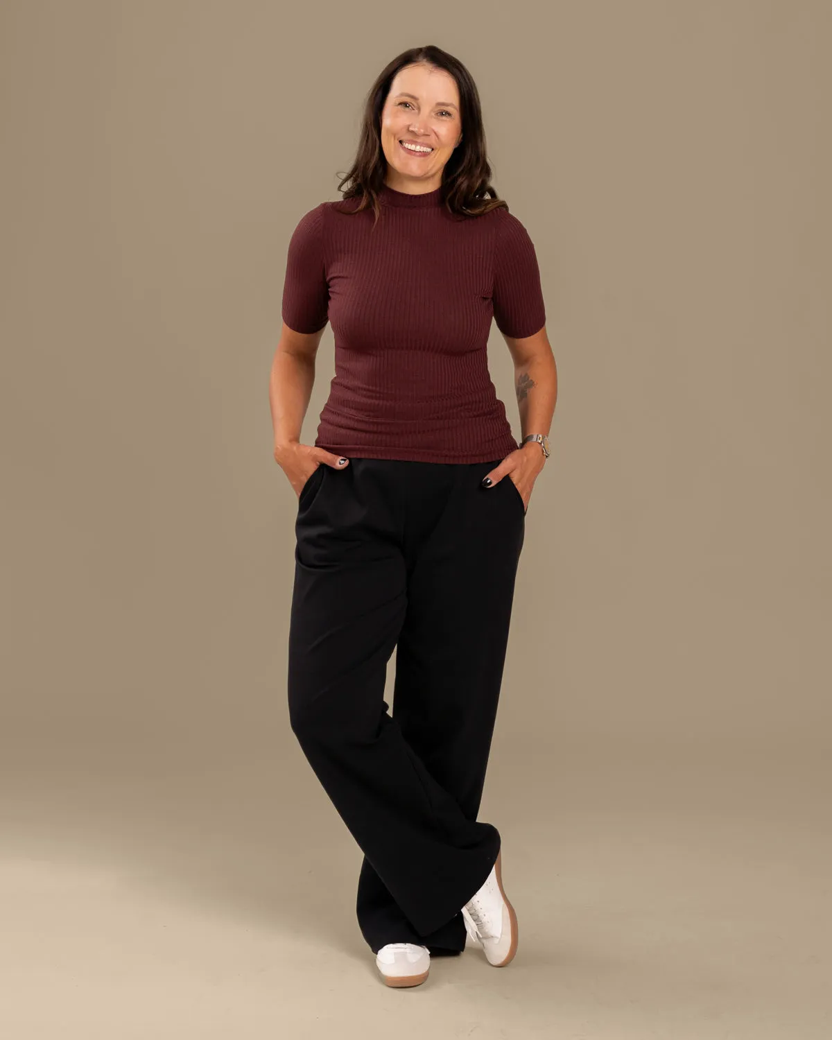 Ribbed T-Shirt Burgundy sold by Ivalo.com product image thumbnail 5