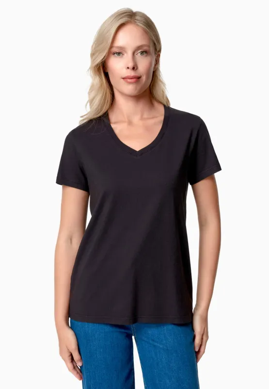 Tessa Basic V-Neck T-Shirt Black sold by Ivalo.com