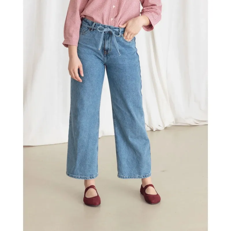 Lazada Jeans Aire sold by Ivalo.com