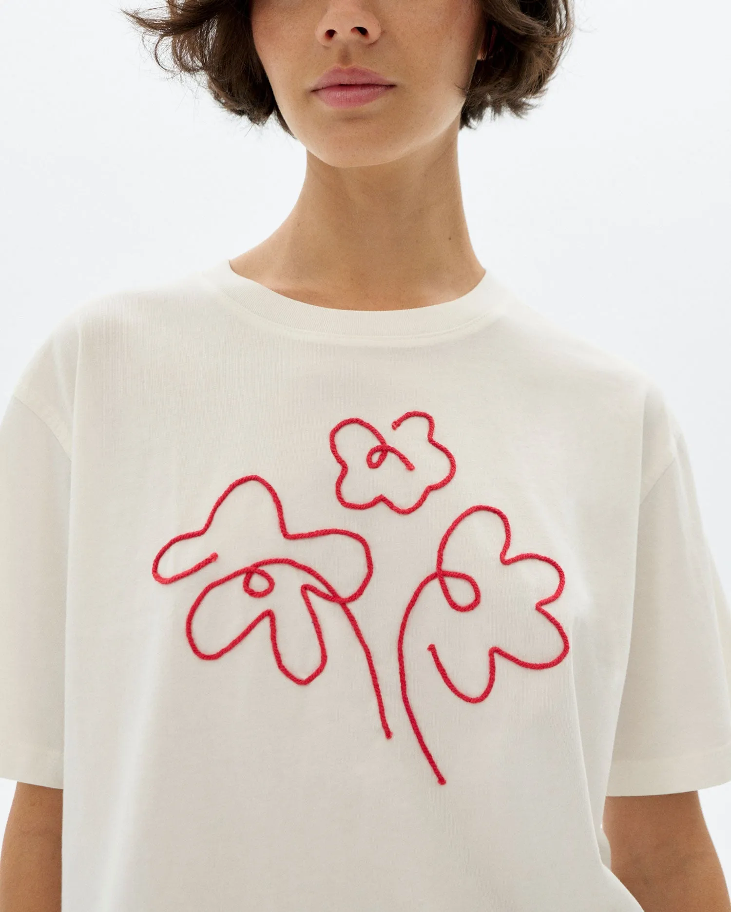 Lucia Hand Embroidered Flower T-Shirt White sold by Ivalo.com product image thumbnail 2