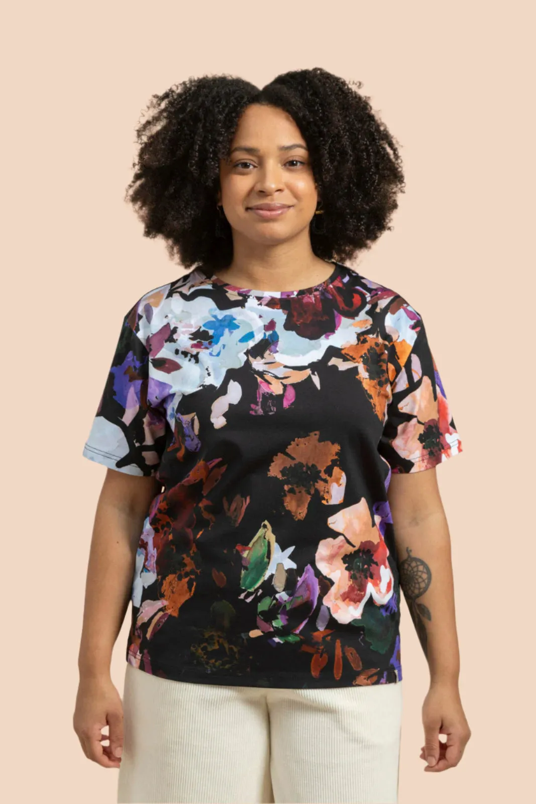 T-shirt Black Anemone sold by Ivalo.com product image thumbnail 4