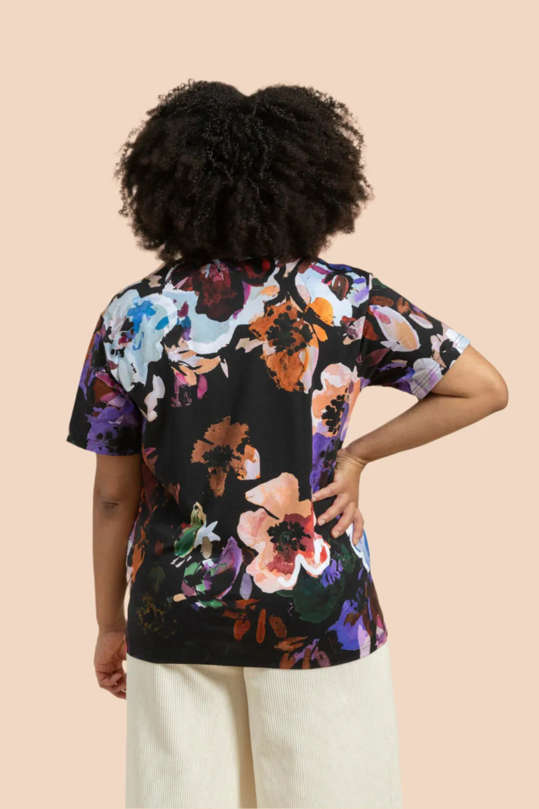 T-shirt Black Anemone sold by Ivalo.com product image thumbnail 3