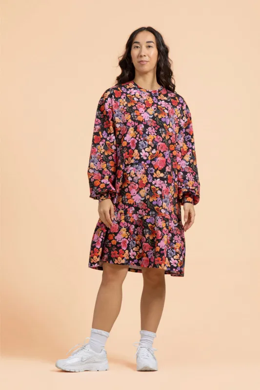 Ruffle Sweatshirt Dress Wild Lea Mini sold by Ivalo.com