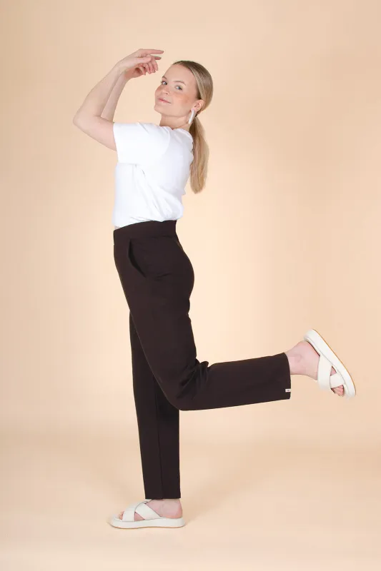 Comfy Slacks Chocolate sold by Ivalo.com