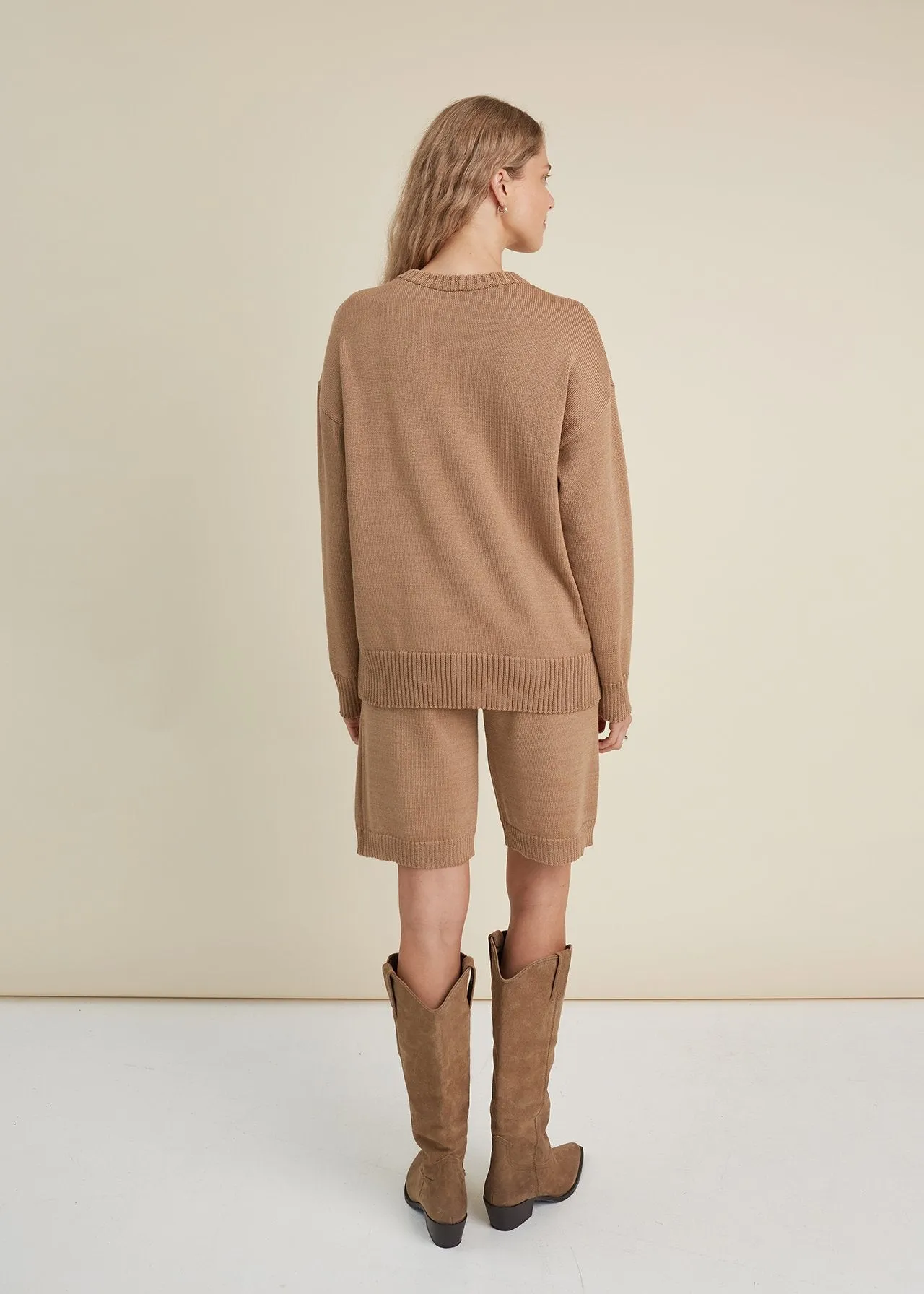 Knitted Merino Wool Oversized Sweater & Shorts Set Camel sold by Ivalo.com product image thumbnail 2