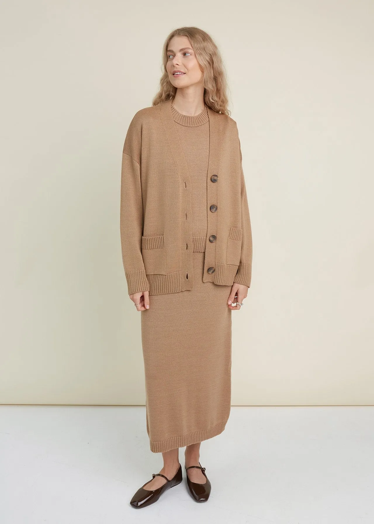 Button-Up Merino Wool Cardigan Camel sold by Ivalo.com product image thumbnail 2