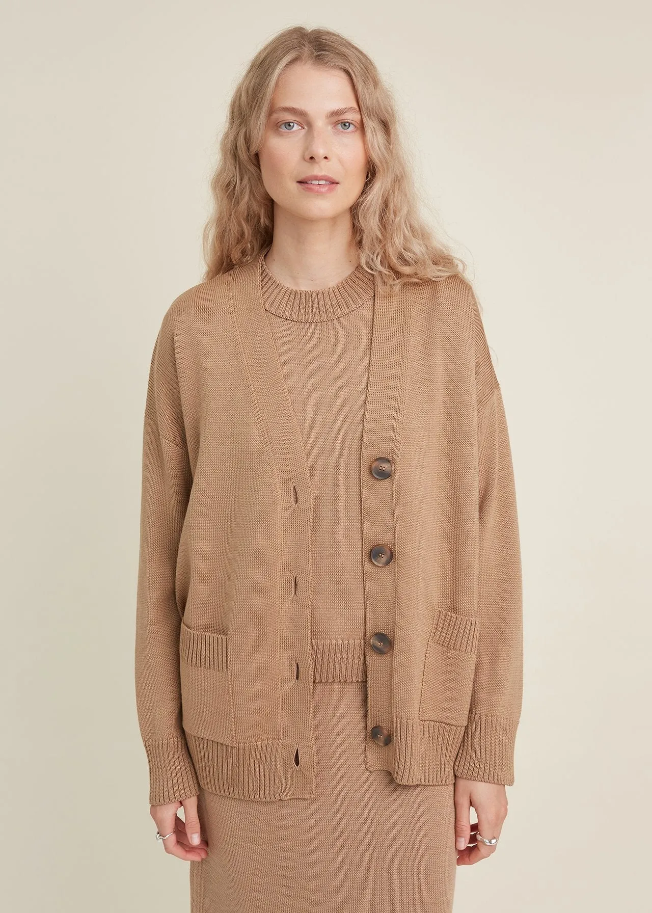 Button-Up Merino Wool Cardigan Camel sold by Ivalo.com product image thumbnail 3