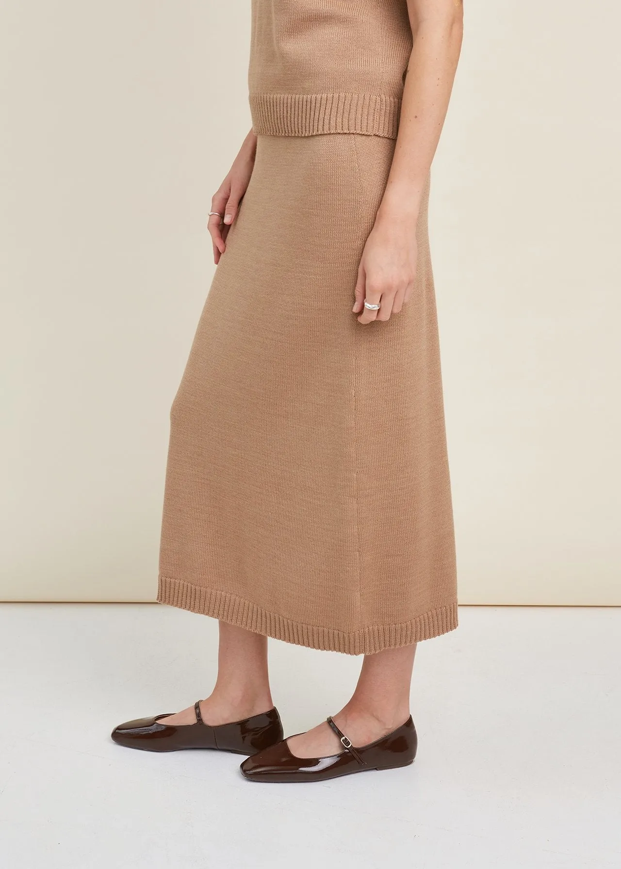 Knitted Merino Wool Skirt sold by Ivalo.com product image thumbnail 3