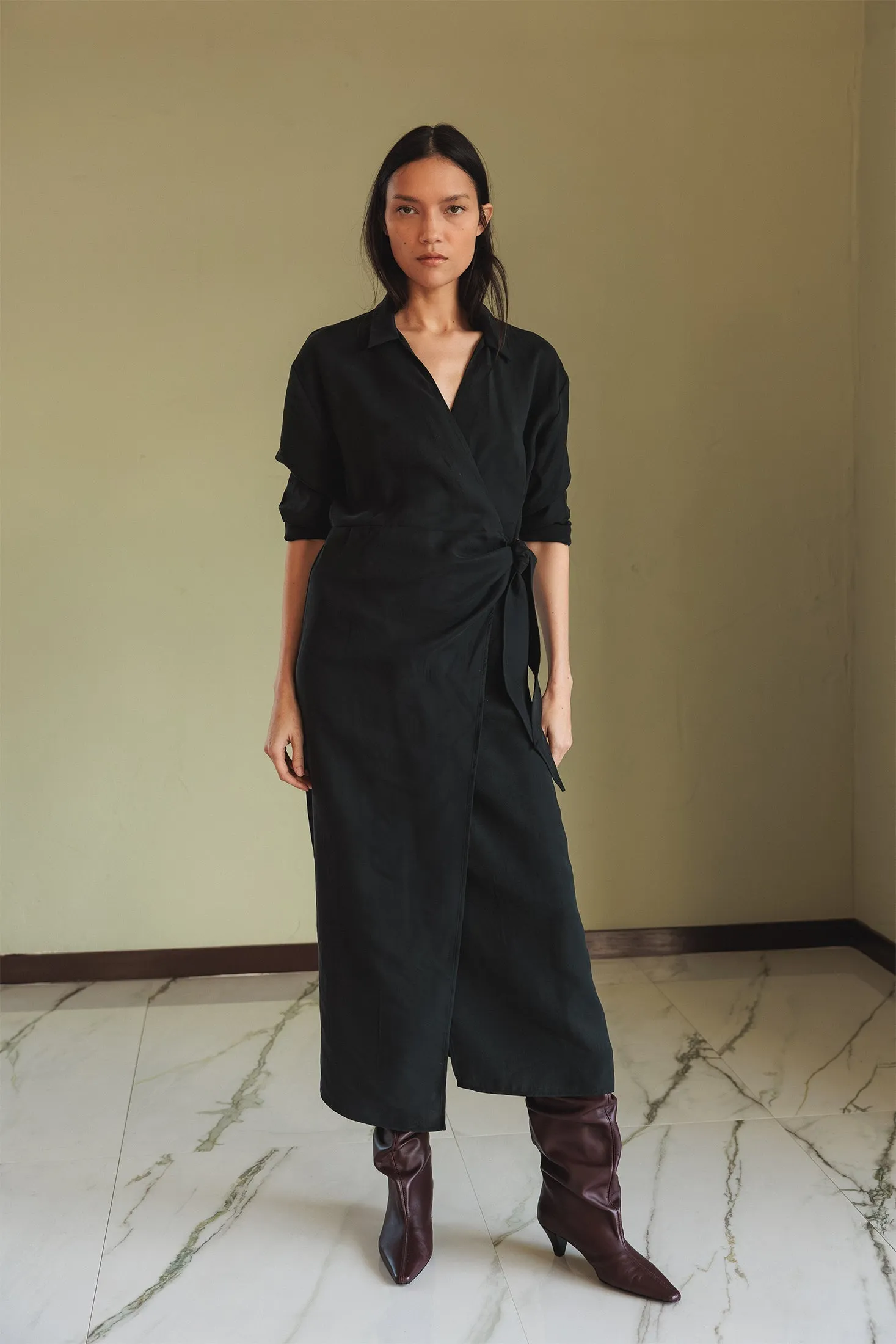 Knotted Draped Dress Black sold by Ivalo.com product image thumbnail 5