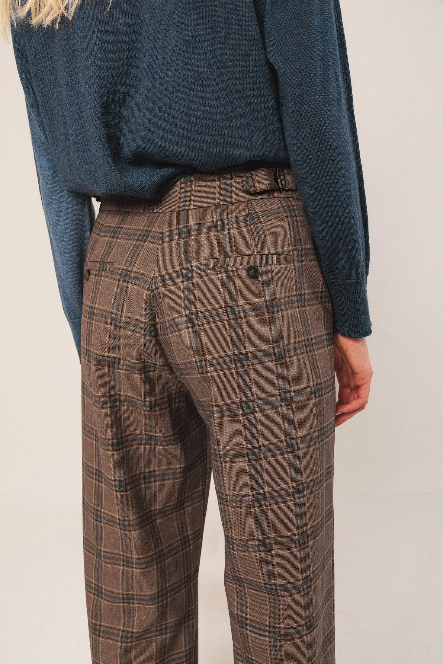Paty Straight Pants Brown Checkered sold by Ivalo.com product image thumbnail 3
