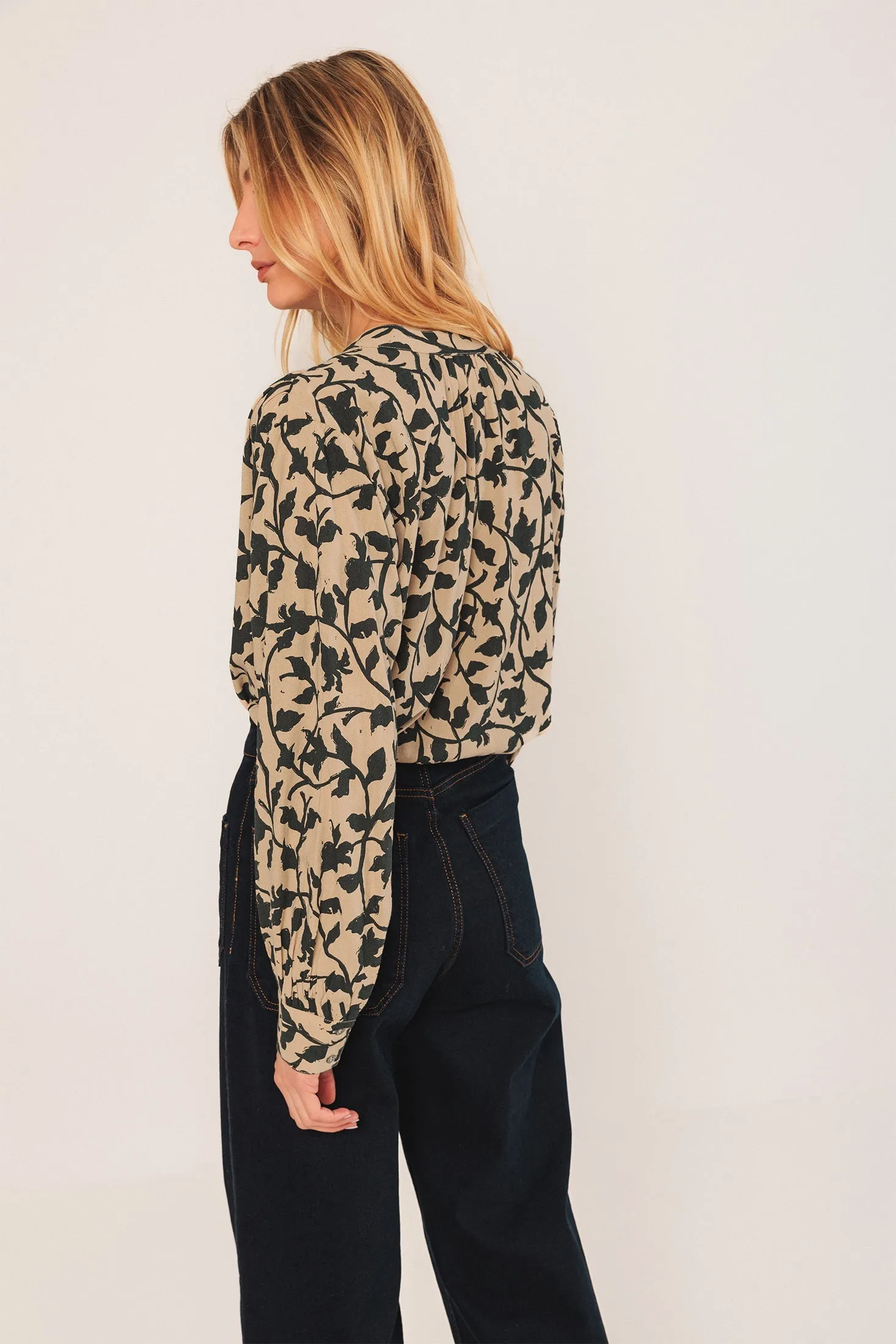 Mao Collar Blouse Beige sold by Ivalo.com product image thumbnail 3