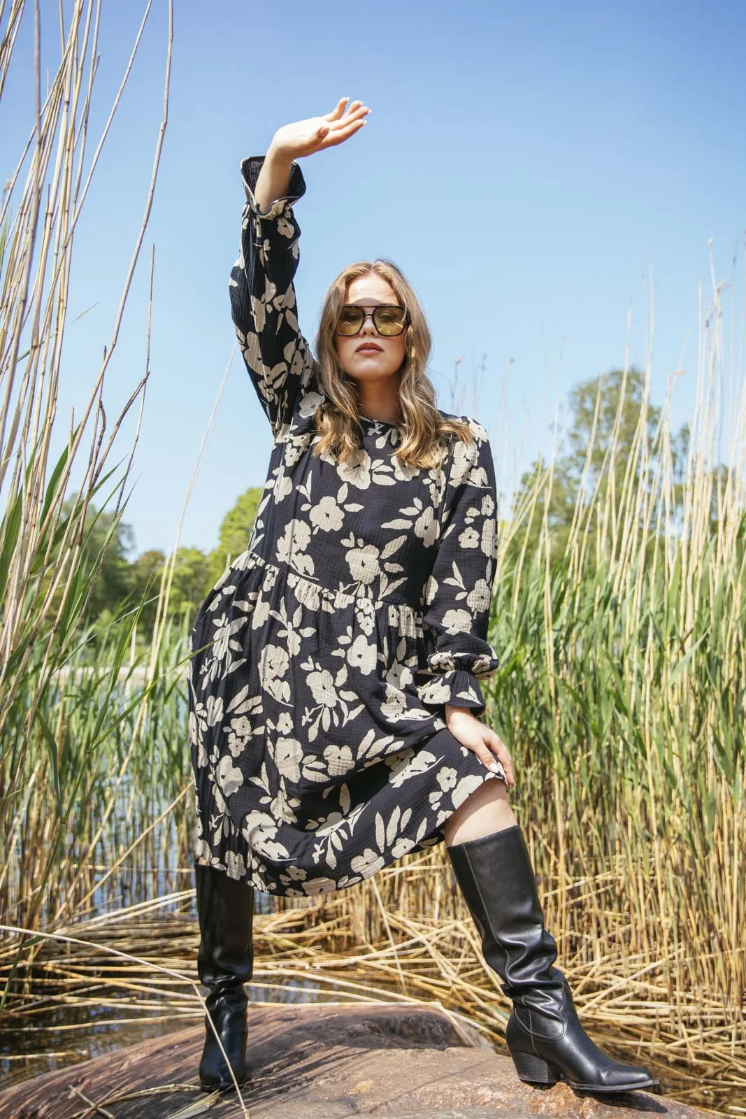 Flounce Dress Windflower sold by Ivalo.com product image thumbnail 2