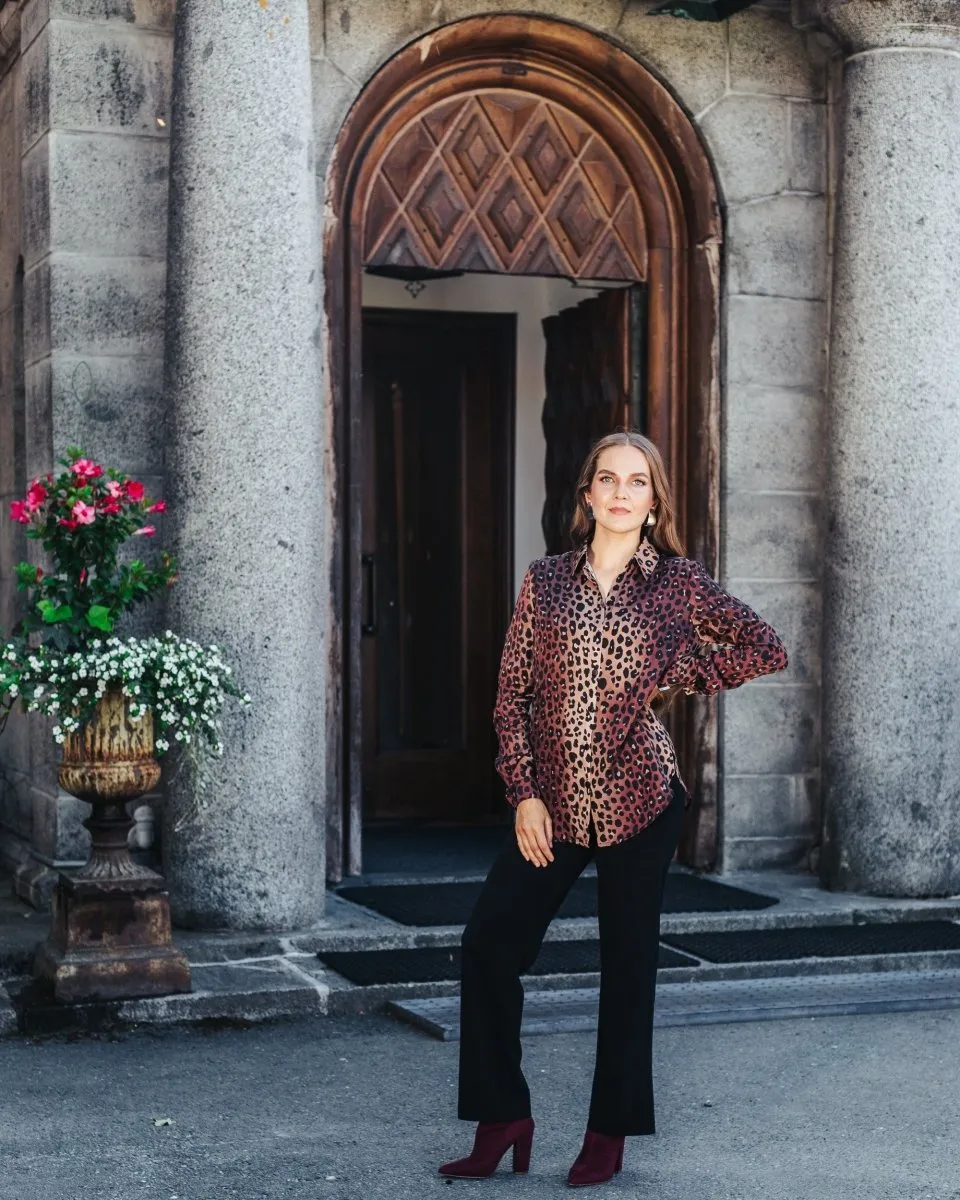 Chloe Button-up Shirt Coco Leo sold by Ivalo.com