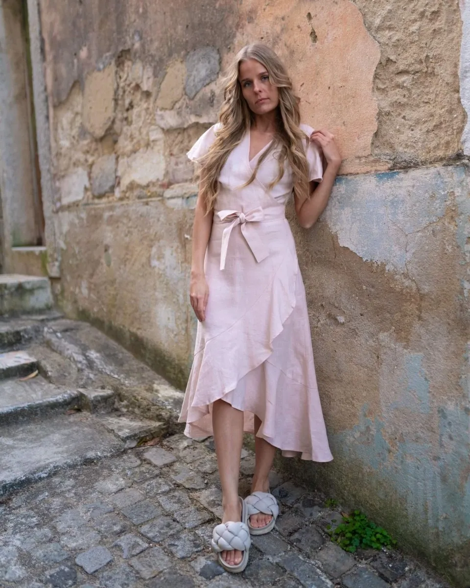 Annika Dress Sandshell Beige sold by Ivalo.com