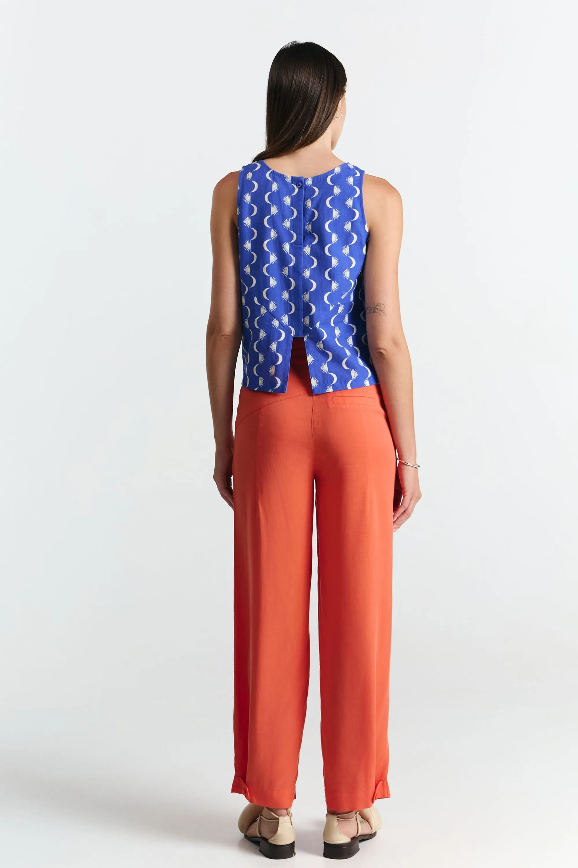 Yari Top Blue Moon Print sold by Ivalo.com product image thumbnail 4