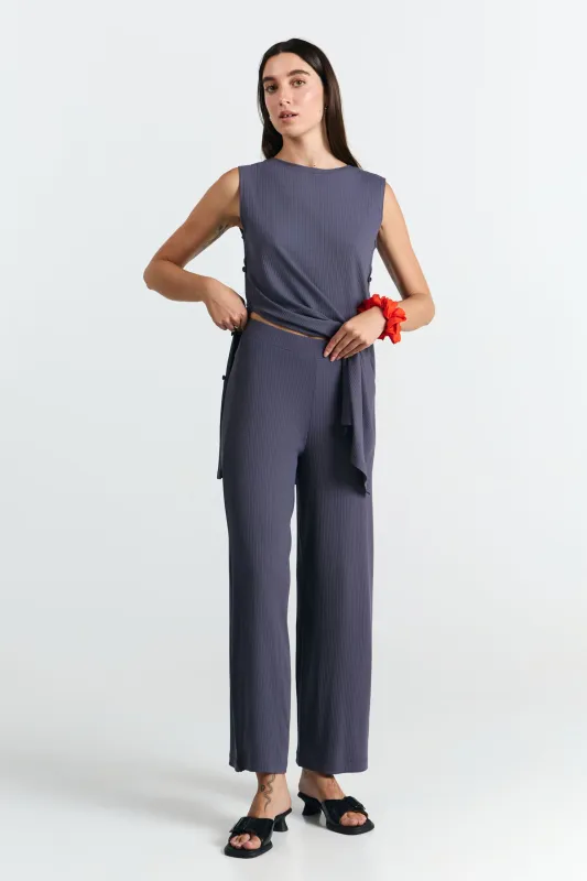 Llana Pants Grey sold by Ivalo.com