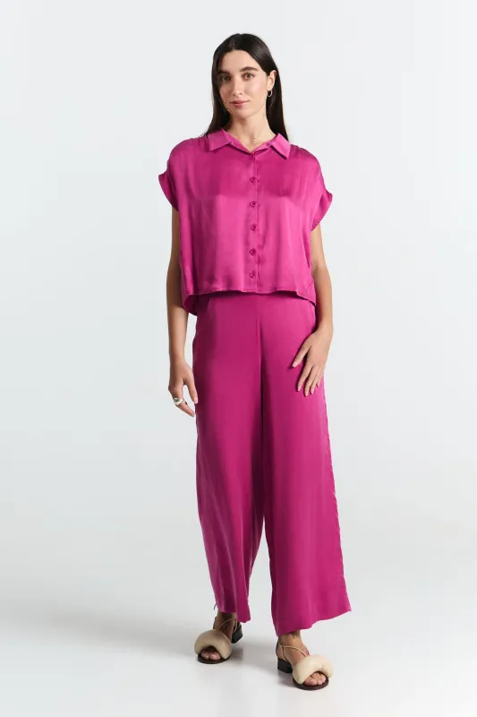 Sur Shirt Magenta sold by Ivalo.com