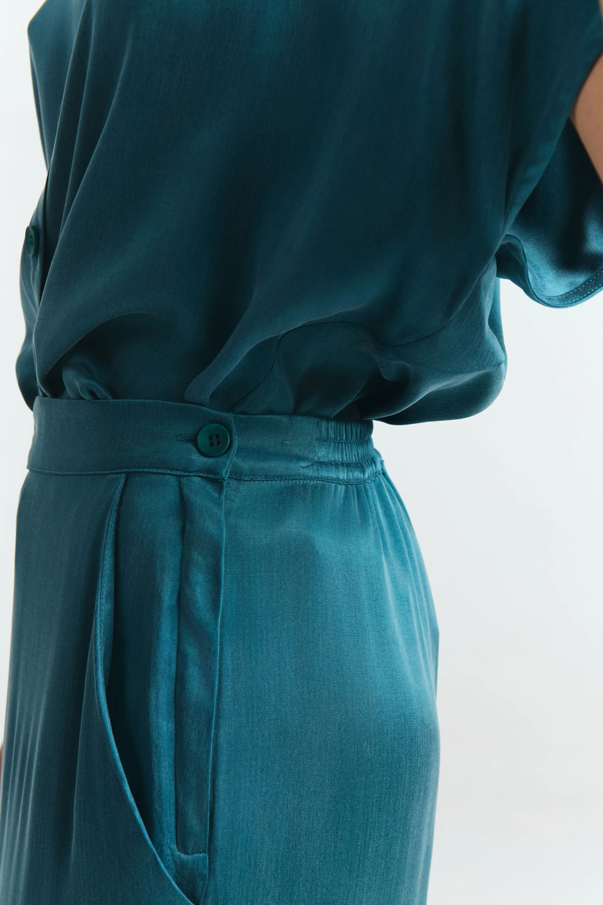 Kasai Pants Deep Green sold by Ivalo.com product image thumbnail 3