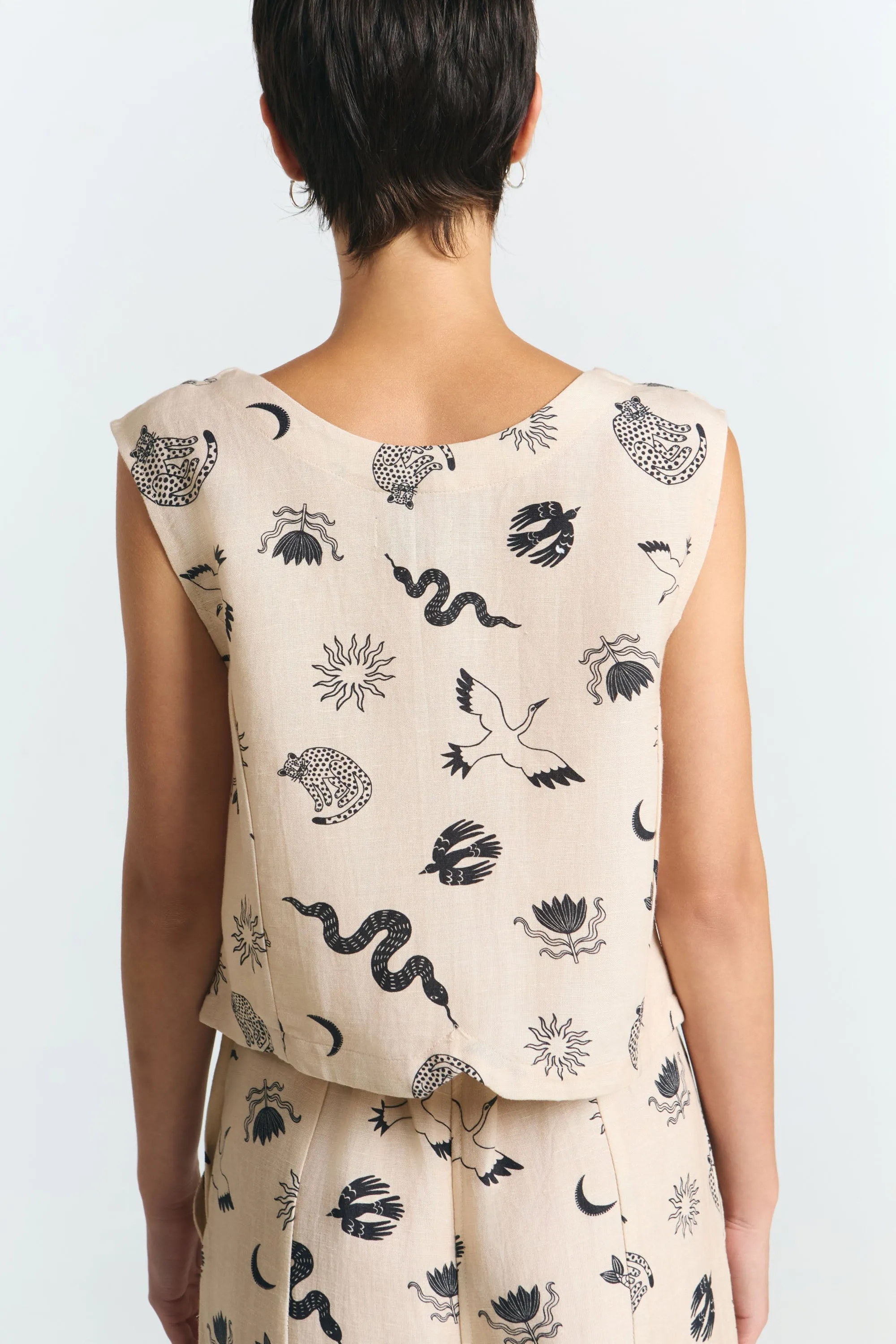 Azuah Vest Fauna Print sold by Ivalo.com product image thumbnail 2