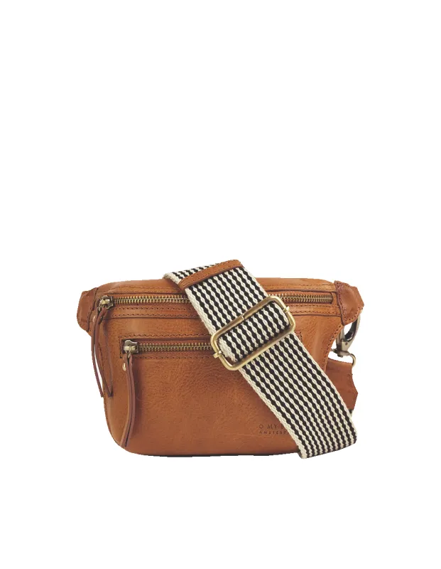 Beck's Bum Bag Cognac Checkered Stromboli Leather sold by Ivalo.com