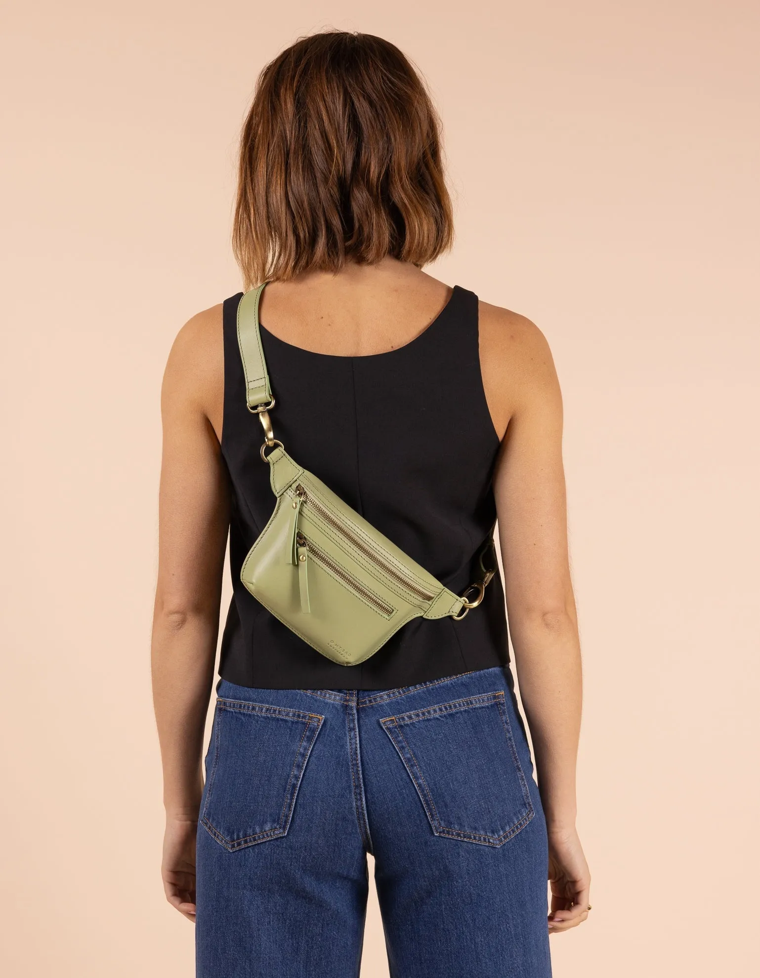 Beck's Bum Bag Classic Leather Tea Green sold by Ivalo.com product image thumbnail 3