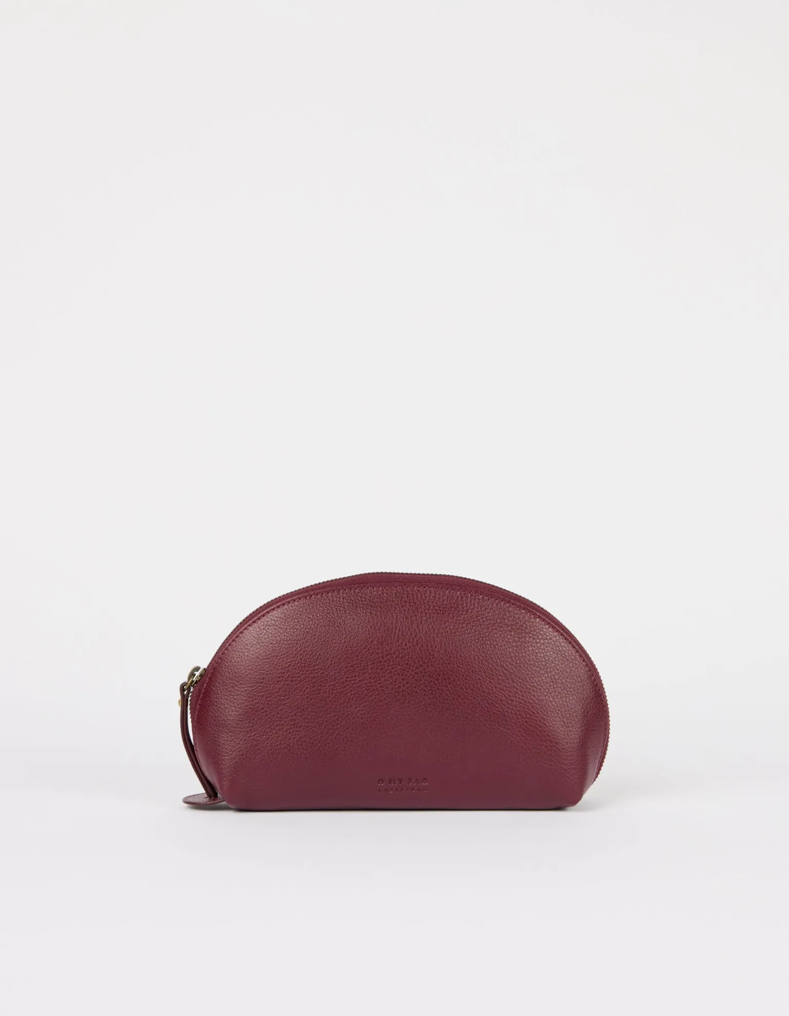 Make up Case Medium Soft Grain Dark Cherry sold by Ivalo.com