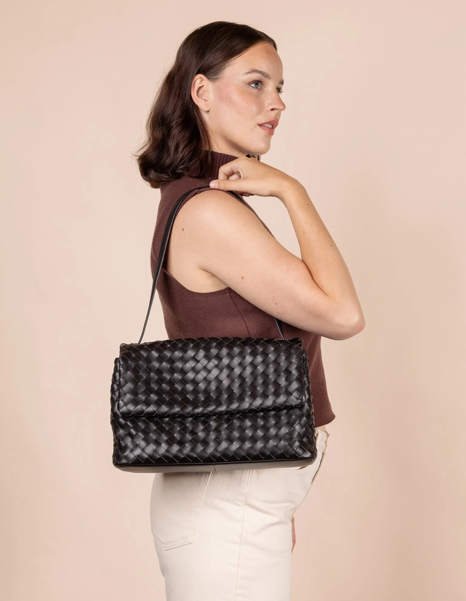 Kenzie Woven Bag Classic Leather Black sold by Ivalo.com product image thumbnail 2