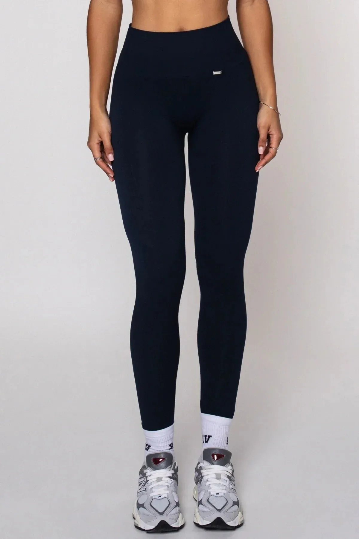 Flow Leggings Navy Blue sold by Ivalo.com
