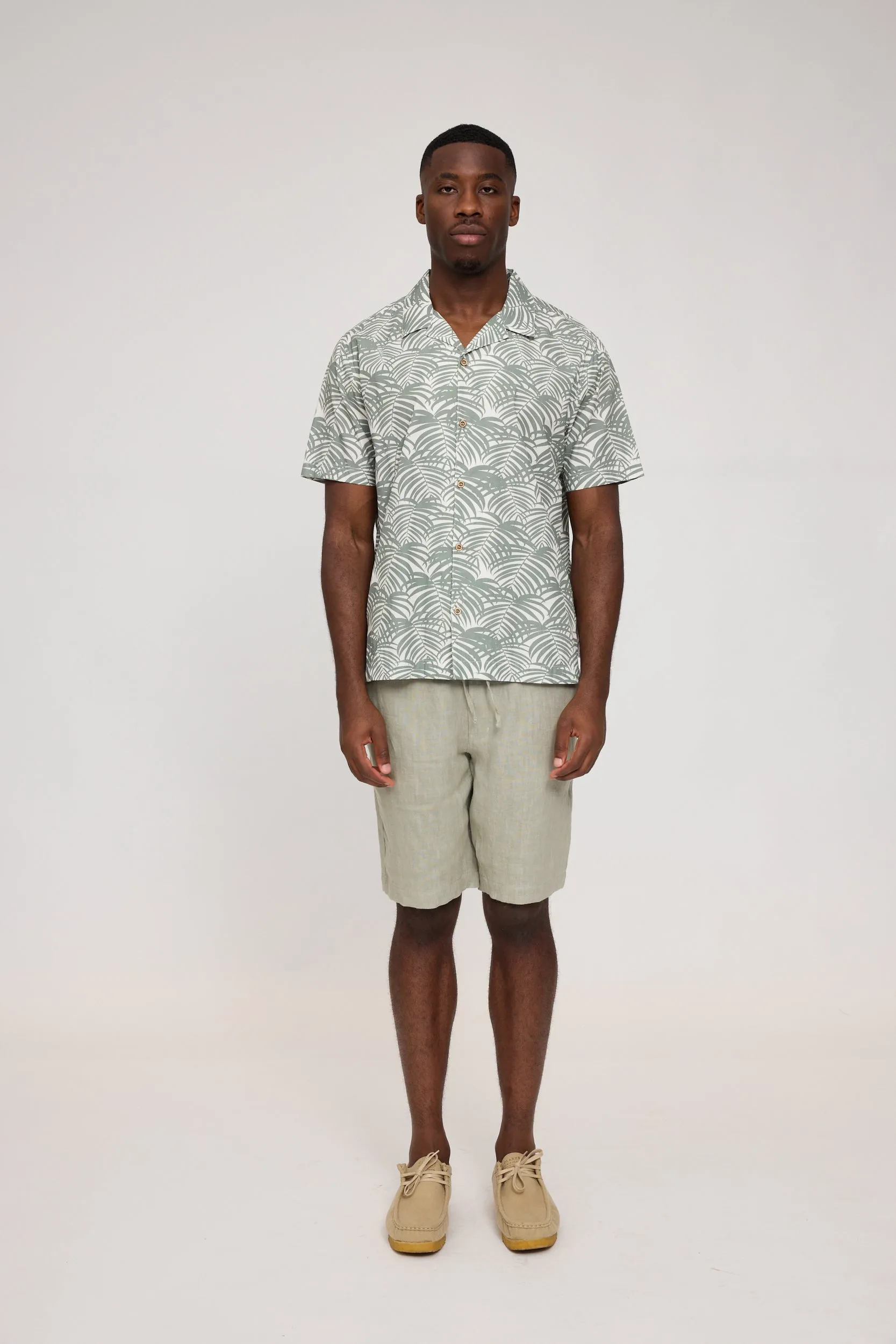 Resort Shirt sold by Ivalo.com product image thumbnail 4