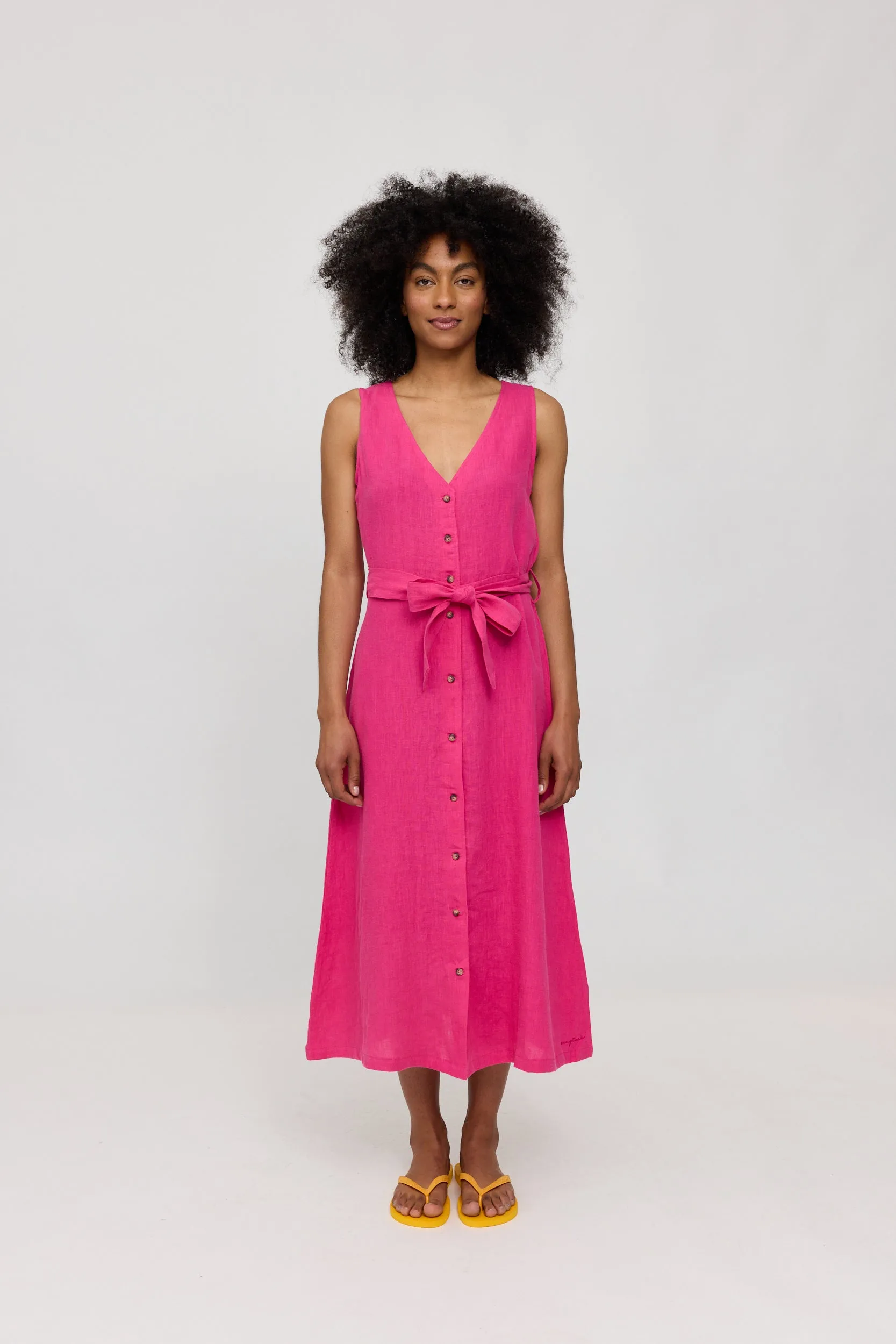 Sleeveless Linen Maxi Dress sold by Ivalo.com