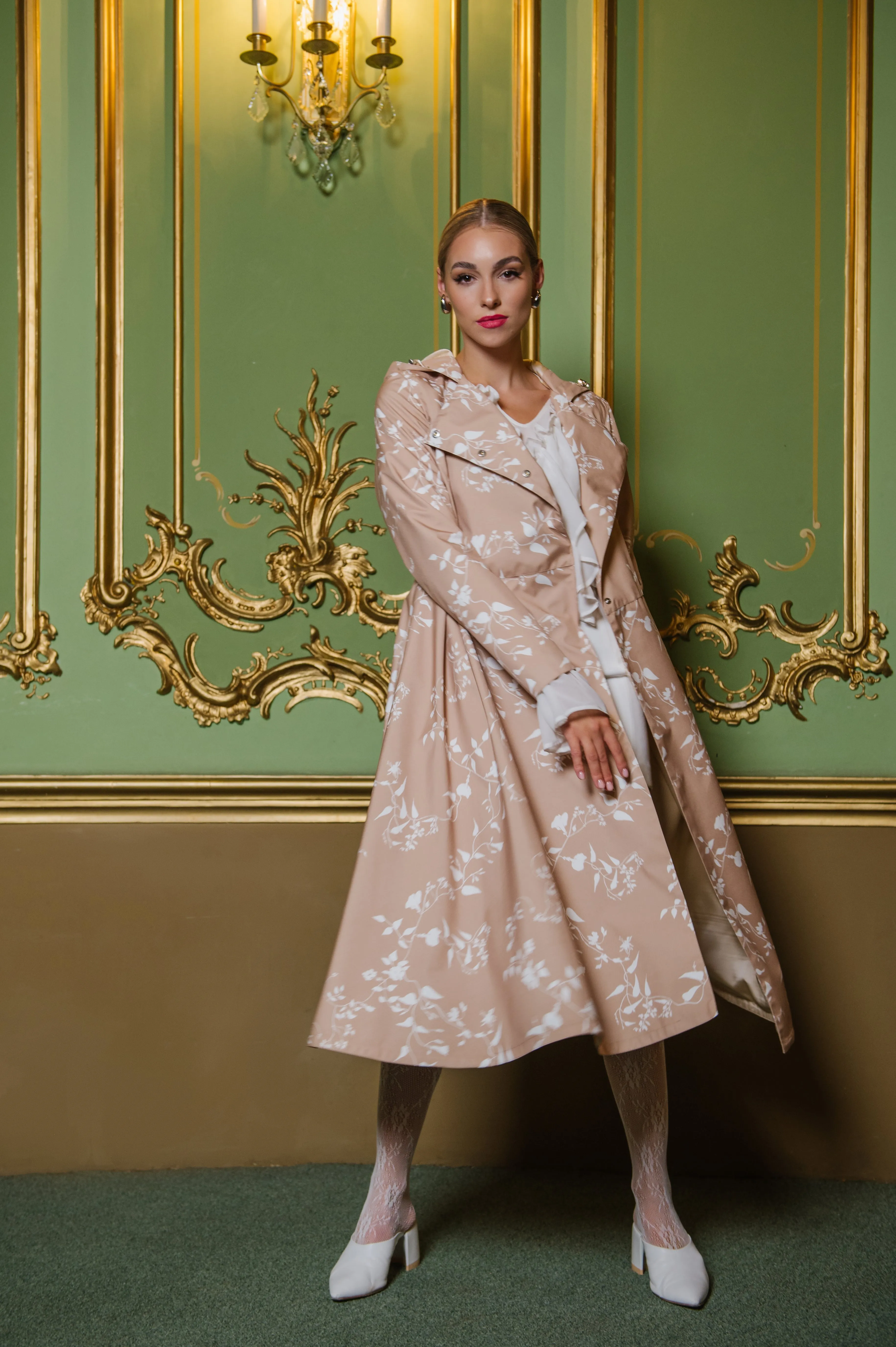 Powder Dream Raincoat Beige sold by Ivalo.com