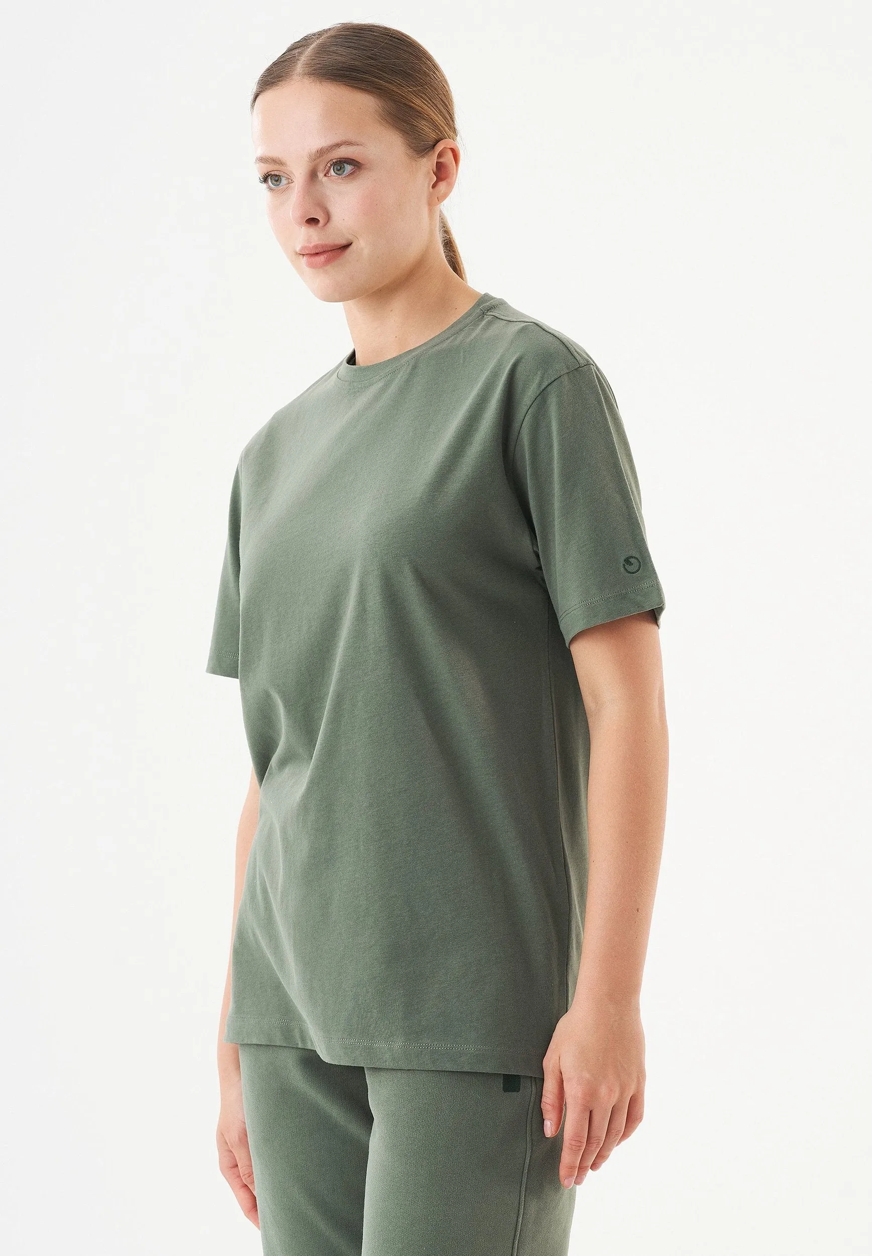 Tillo Unisex Basic Organic Cotton T-Shirt Olive sold by Ivalo.com product image thumbnail 2