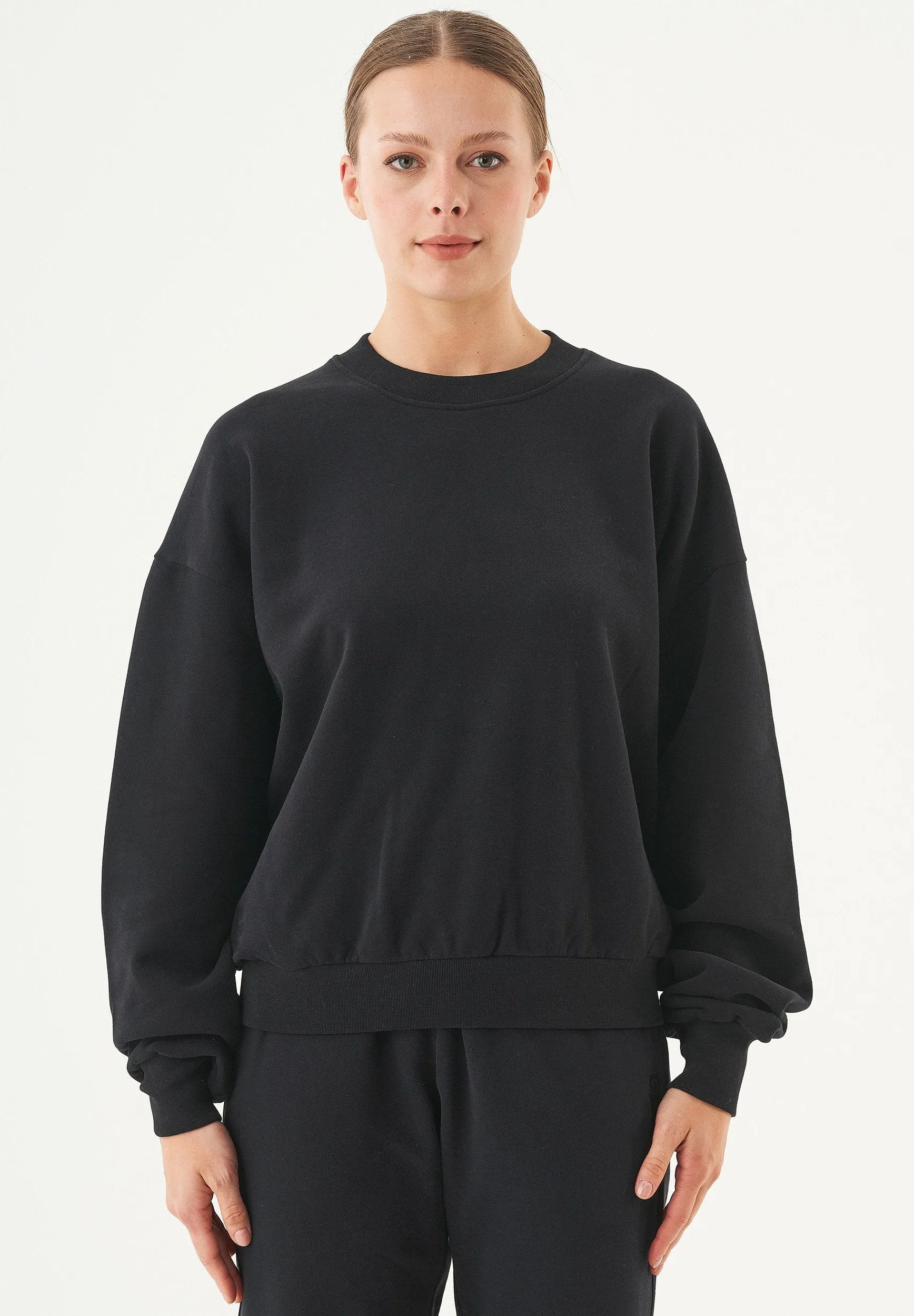 Buket Soft Touch Organic Cotton Sweatshirt Black sold by Ivalo.com