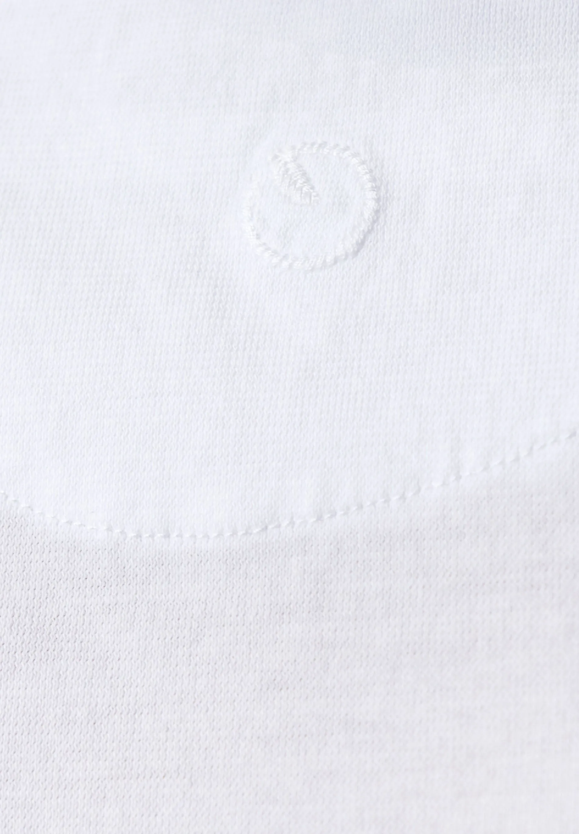 Tessa Basic V-Neck T-Shirt White sold by Ivalo.com product image thumbnail 5