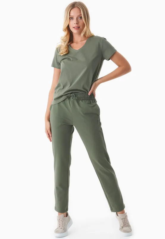 Parrla Light Organic Cotton Sweatpants Olive sold by Ivalo.com
