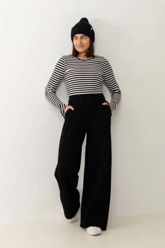 Vera Ribbed Pants Black sold by Ivalo.com