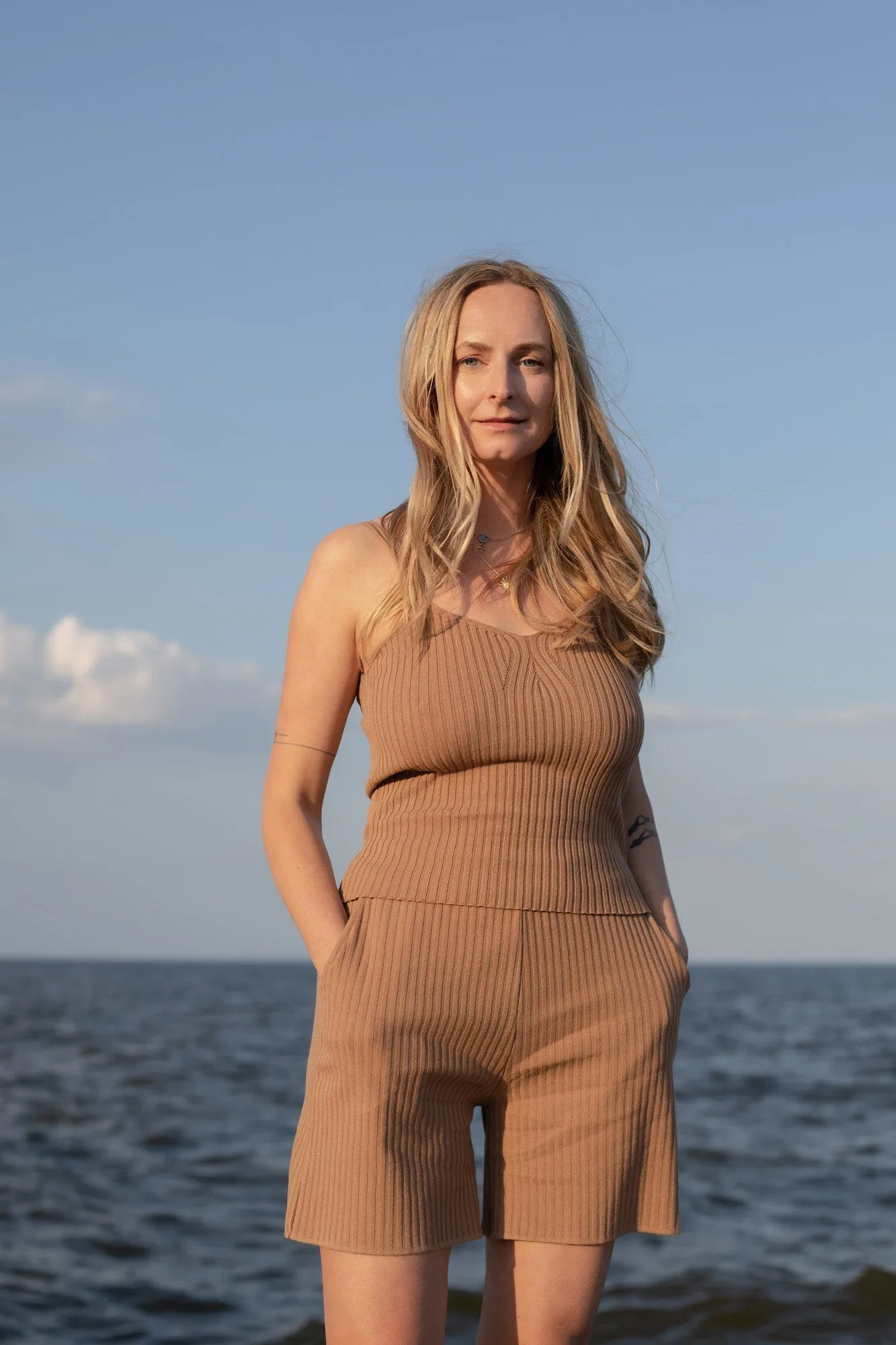 Sotto Ribbed Top Caramel sold by Ivalo.com