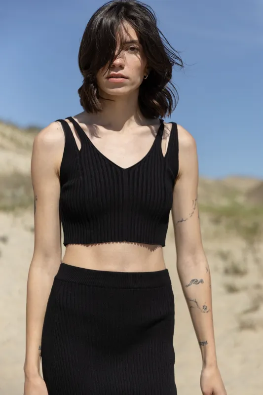 Donna Ribbed Crop Top Black sold by Ivalo.com