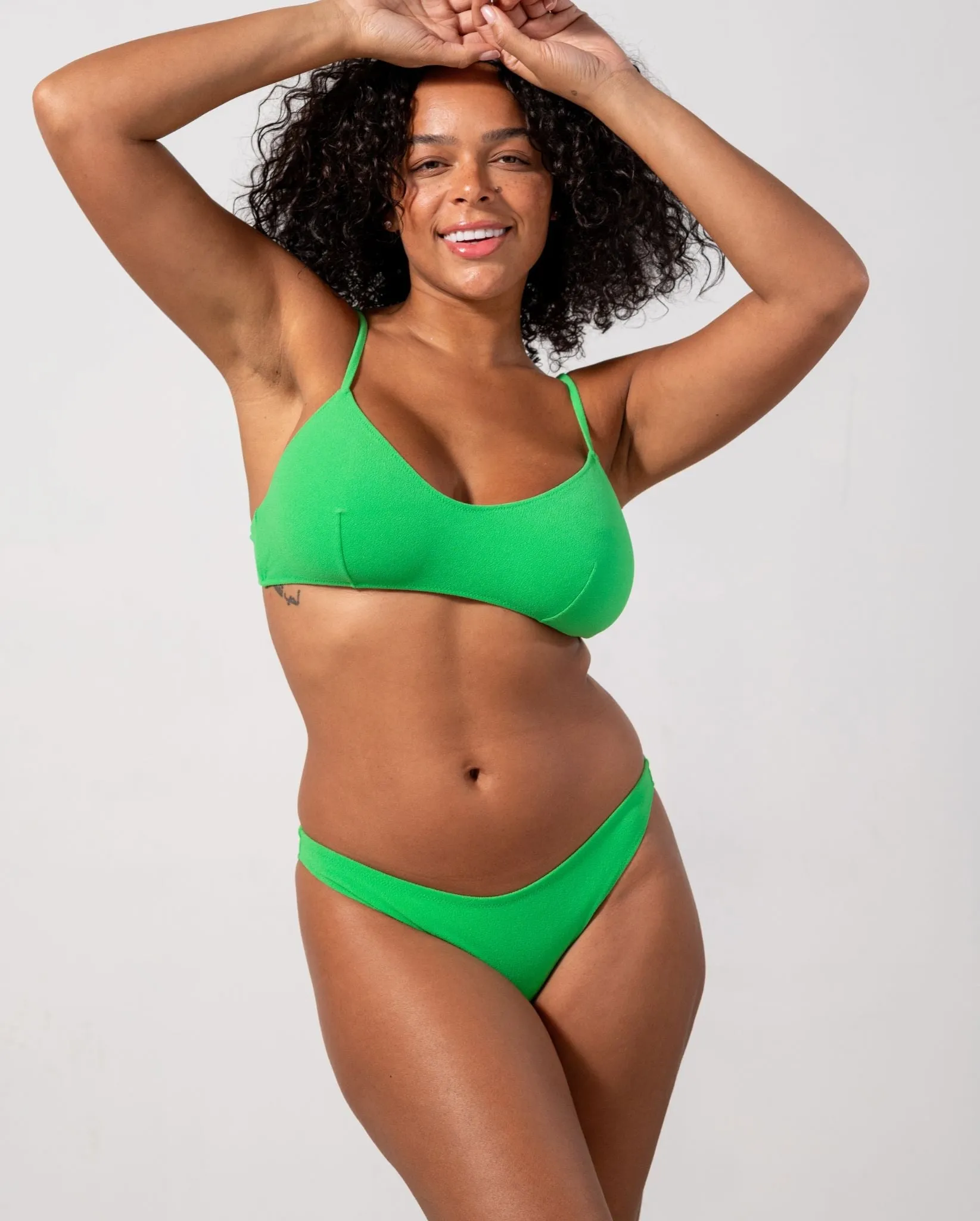 Strappy Scoop Bikini Top Kelly Green sold by Ivalo.com product image thumbnail 4