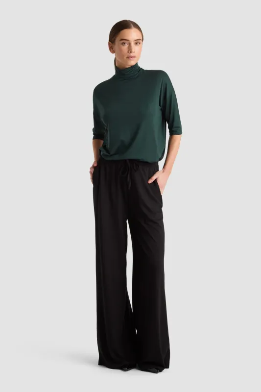 Grey Pants Black sold by Ivalo.com