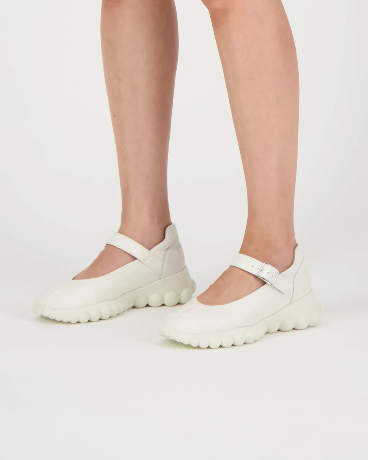 Sisterhood Shoes Porcelain sold by Ivalo.com product image thumbnail 2