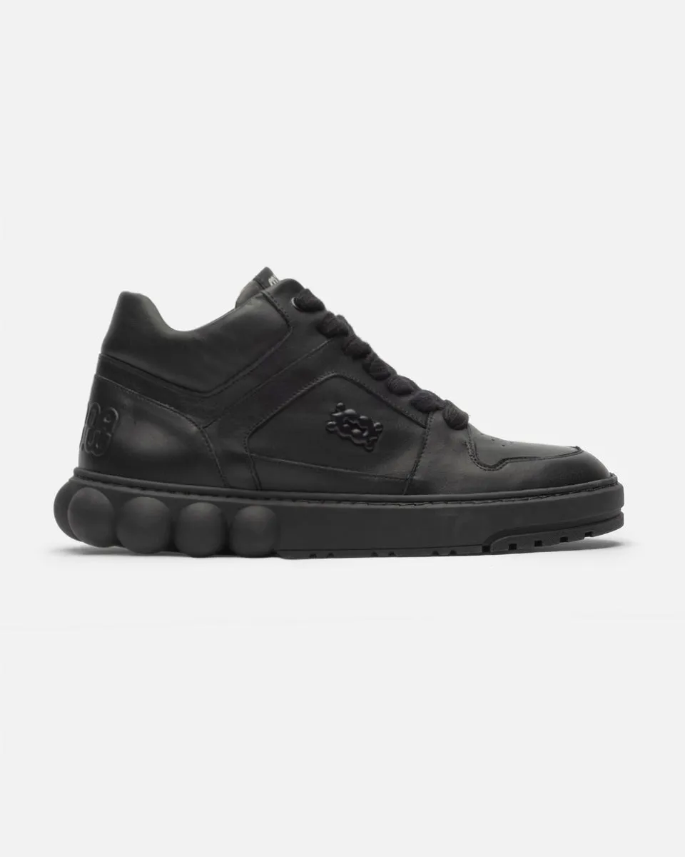 Formation Sneakers Black Leather sold by Ivalo.com