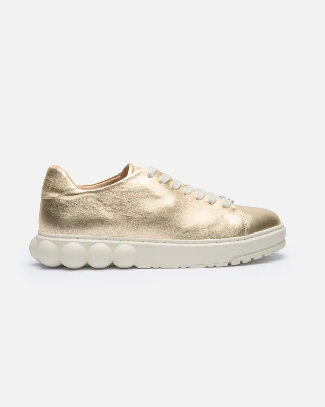 Slick Sneakers Champagne sold by Ivalo.com