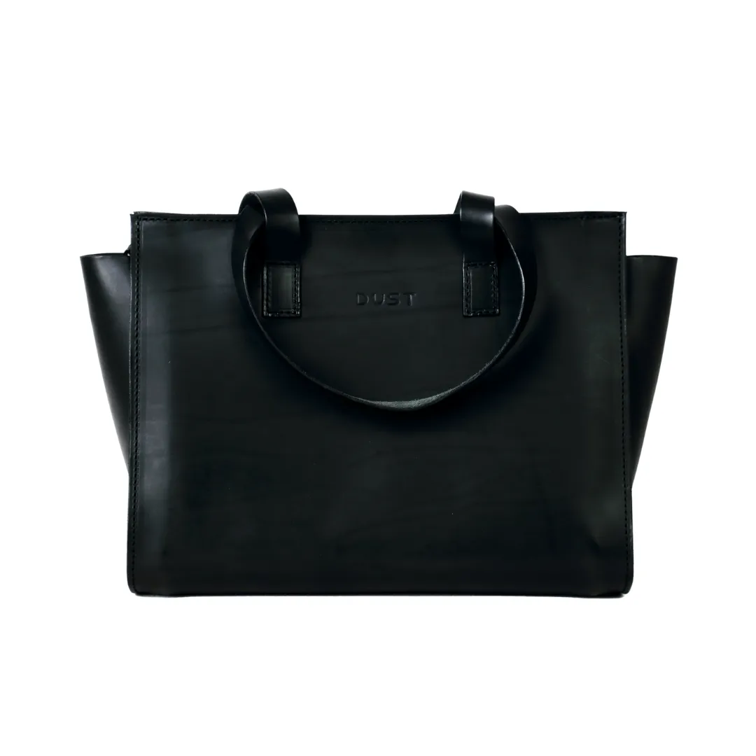 Leather Tote Mod 126 Black sold by Ivalo.com
