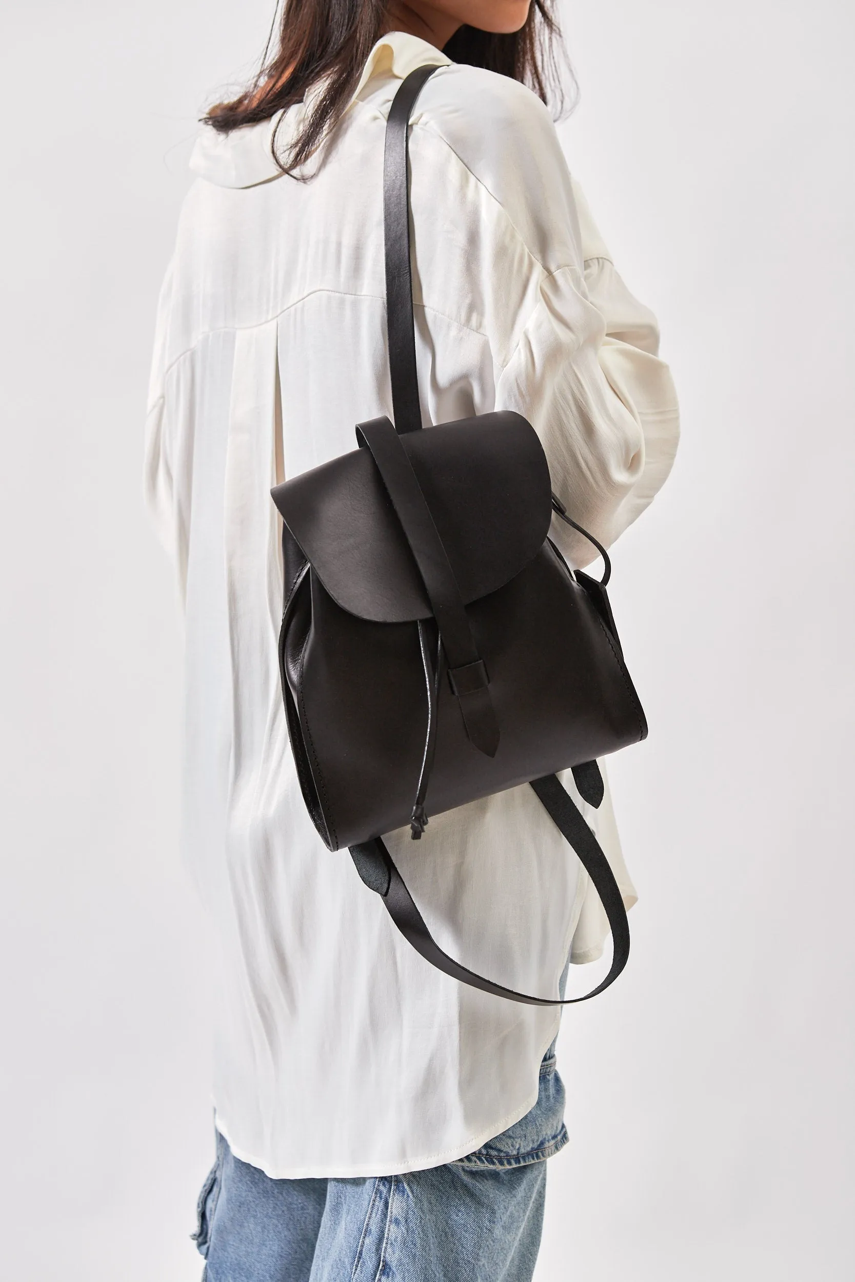 Leather Backpack Mod 130 Cuoio Black sold by Ivalo.com product image thumbnail 3