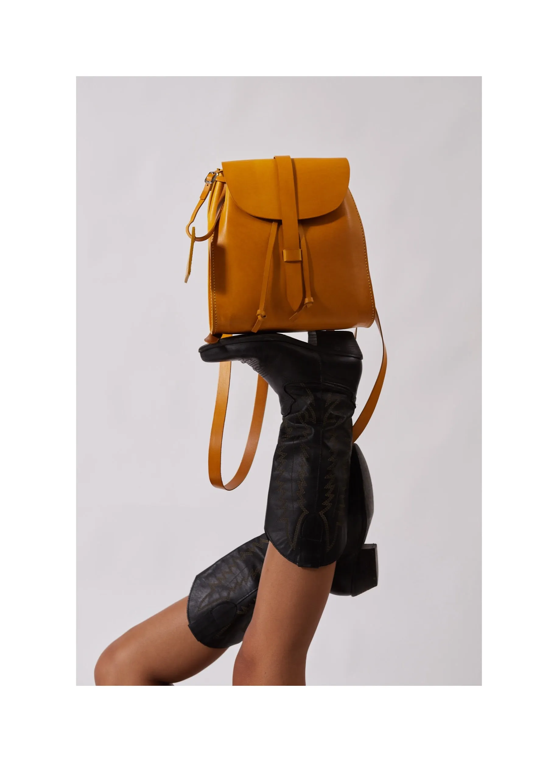 Leather Backpack Mod 130 Cuoio Yellow sold by Ivalo.com product image thumbnail 4