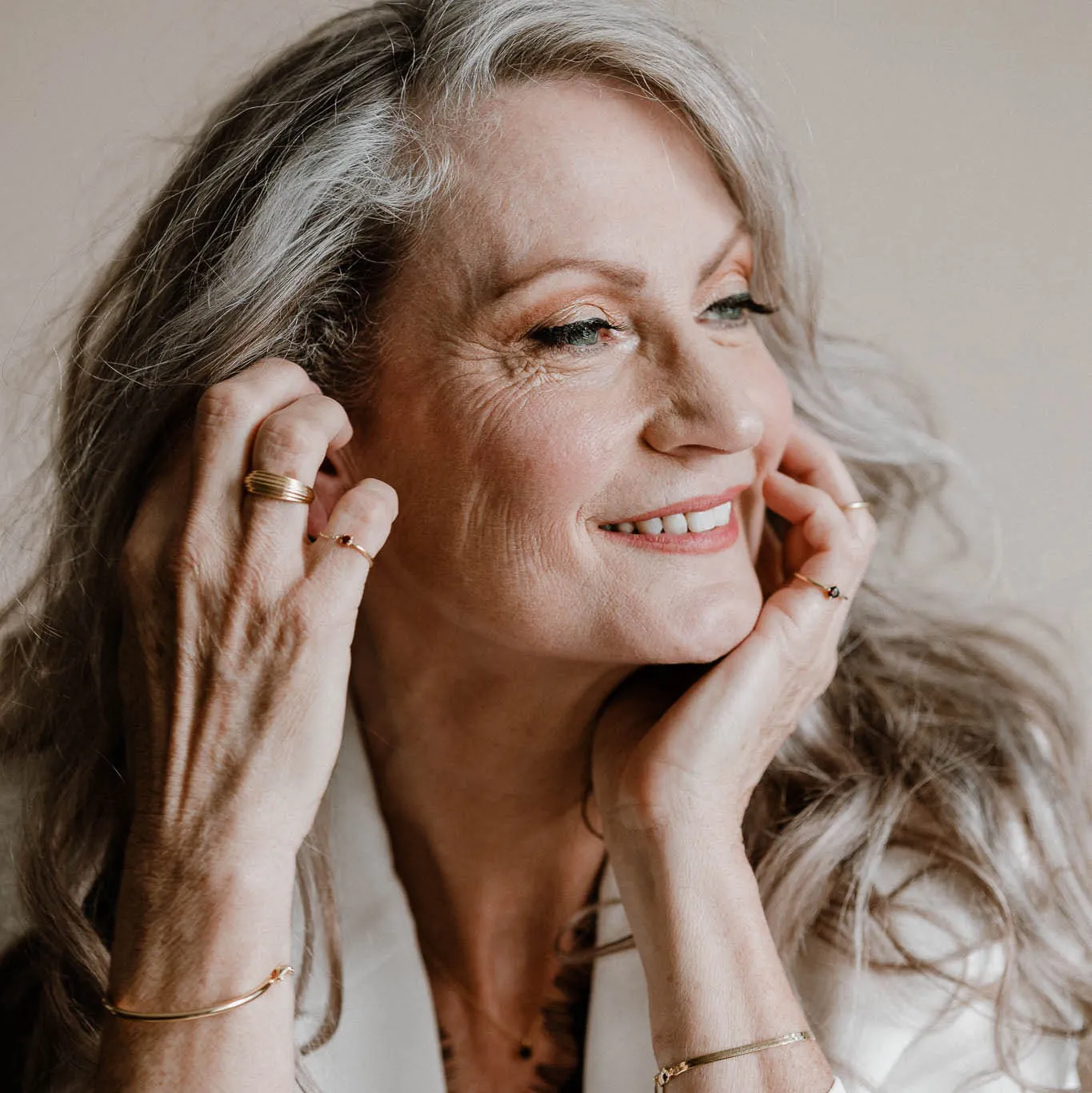 Ella Garnet Ring sold by Ivalo.com product image thumbnail 2